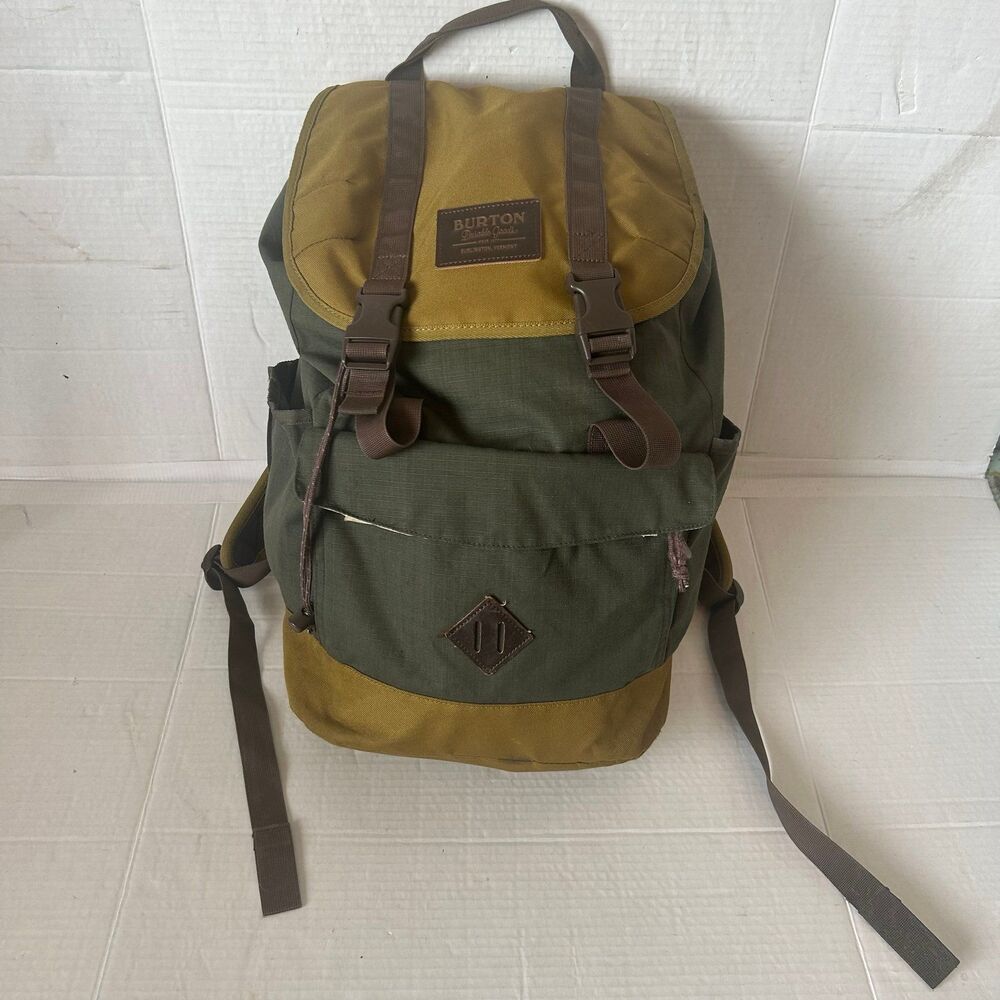 Burton Tinder Backpack Rucksack 30L Outdoor Topload Canvas Camping Hiking Green